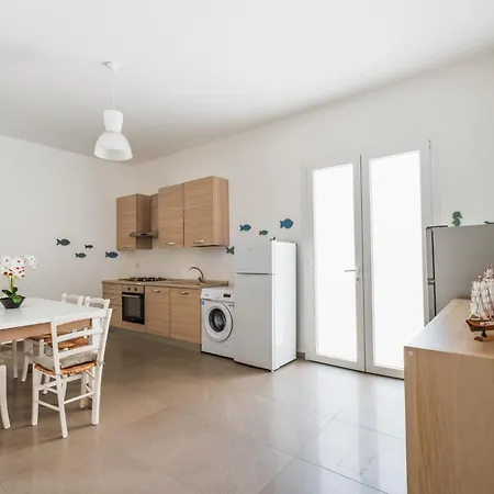 Mirea - Lux Coastal Vakantiehuis *